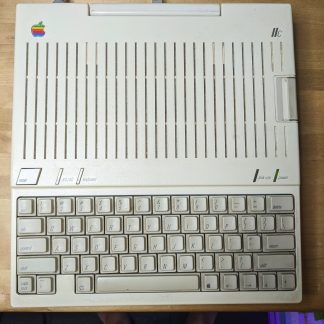 Apple IIC Computer A2S4000 with Hairpin Keyboard